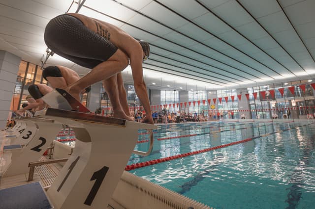 1764678323968-79c54f3b-7c23-423e-aa4f-e948c943d329