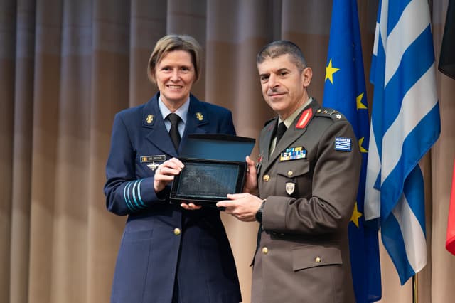 1764947658612-20c11e58-d459-422b-b35c-93a8311fc737